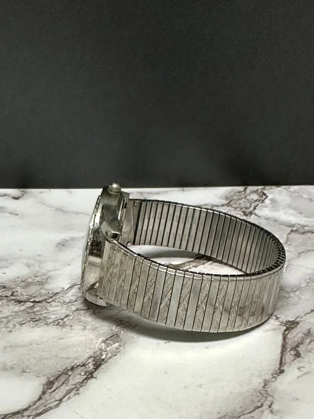 Unbranded mother pearl